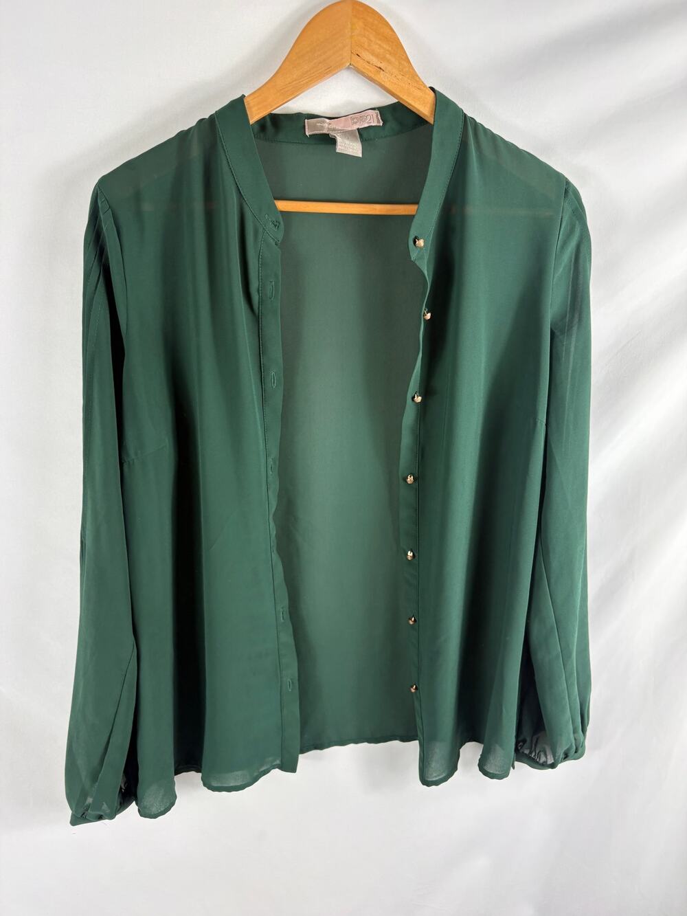 Forever 21 Green Chiffon Button Up Shirt Size Medium